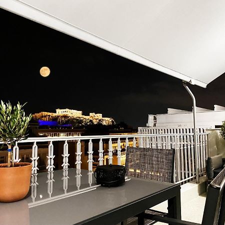 Parthenon And Syntagma Square View Apartment Atina Dış mekan fotoğraf