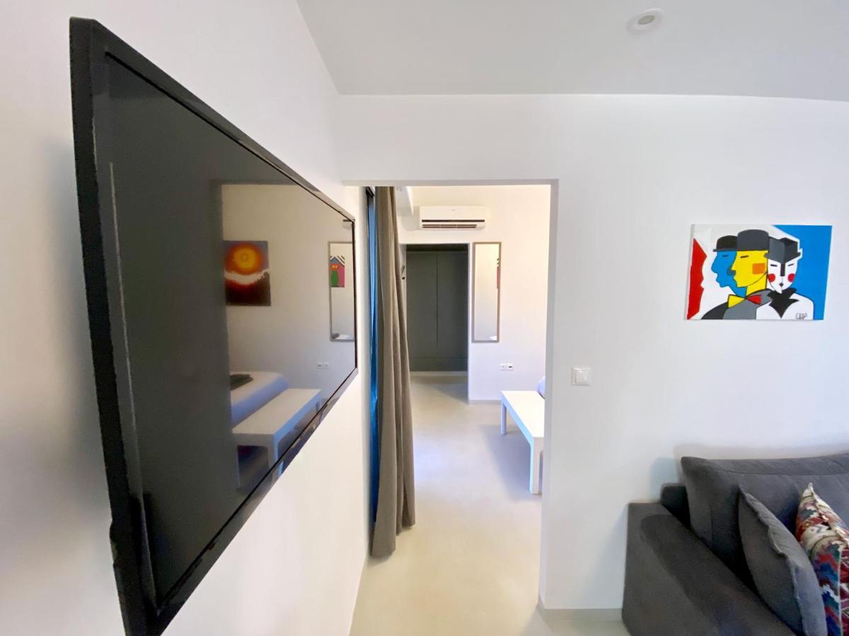 Parthenon And Syntagma Square View Apartment Atina Dış mekan fotoğraf